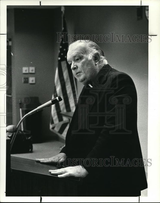 1987 Press Photo President Father Thomas P. O'Malley - Historic Images