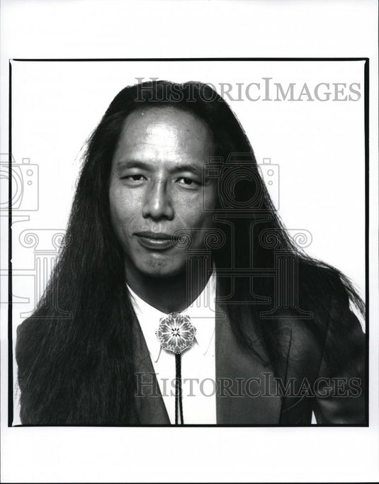 1995 Press Photo Ronald S. McNeil, president of the American Indian College Fund - Historic Images