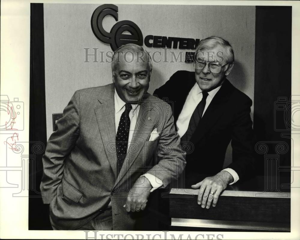 1990 Press Photo Edgar H. Maugans and Richard Miller - 690 - Historic Images