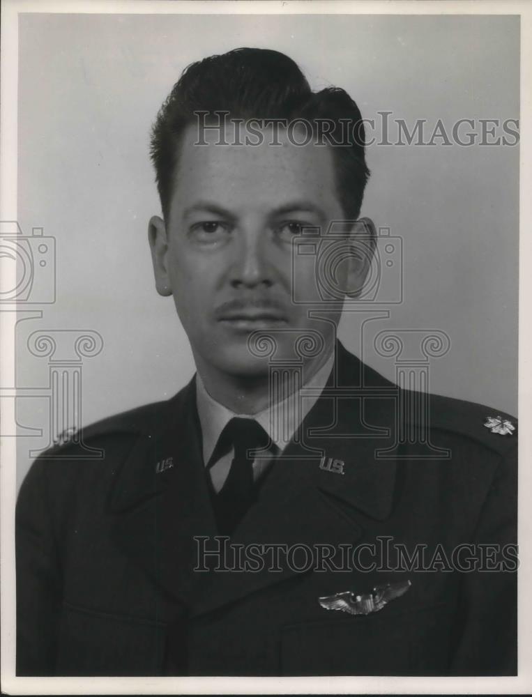 1951 Press Photo Lt. Col. Richard D. De Stafffany, Airforce - ora17153 - Historic Images