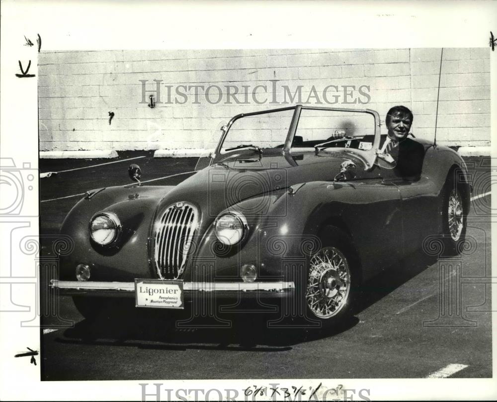 1989 Press Photo Vintage Auto works, Inc. President Herman Rotsch - Historic Images