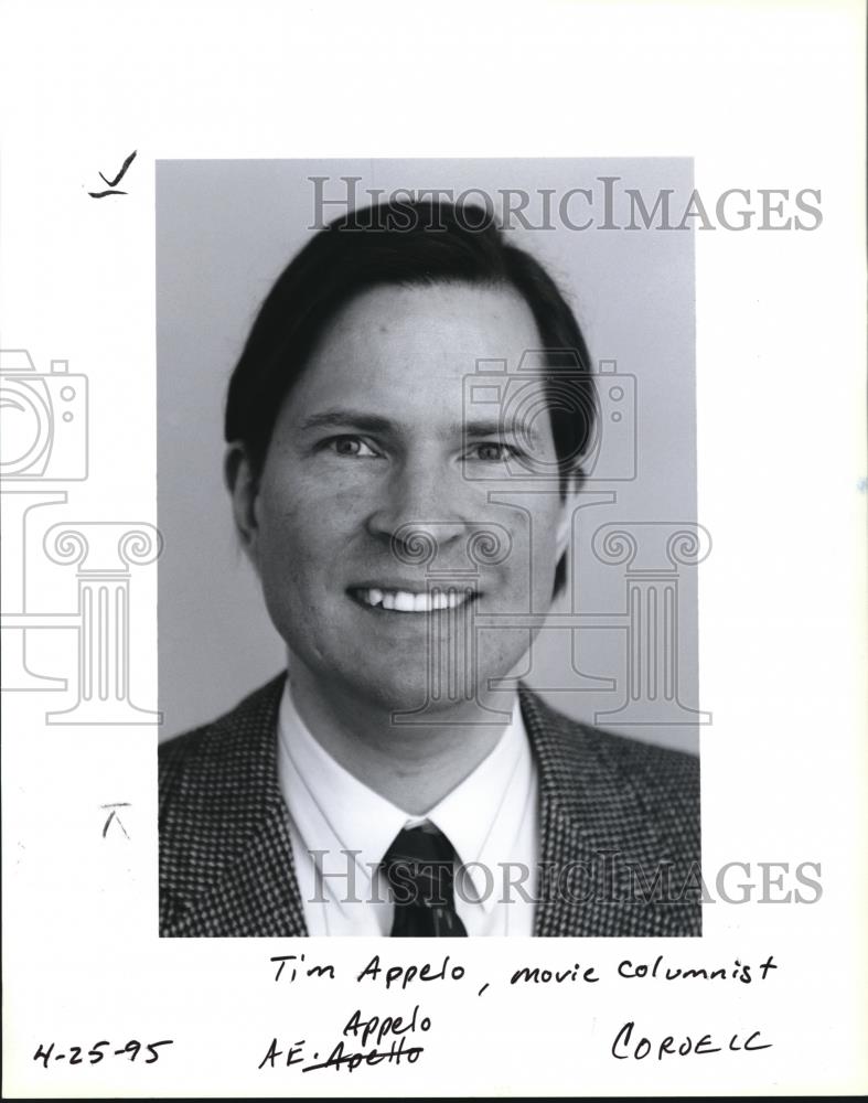 1995 Press Photo Tim Appelo, columnist &amp; film critic - ora03029 - Historic Images