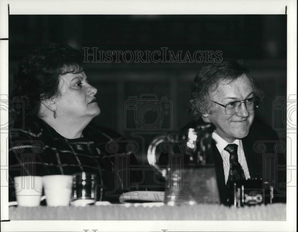1991 Press Photo Mary Rose Oaker and Paul Malloy at Oxford house seminar - Historic Images