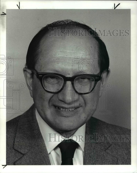 1989 Press Photo Oswaldo G. Salazar, Pan American leader - Historic Images