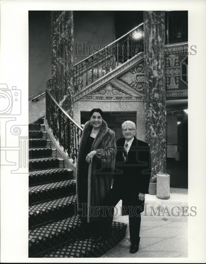 1985 Press Photo Mr. and Mrs. Reeves at Severance Hall - Historic Images