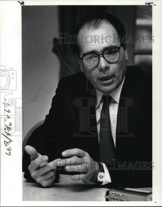 1990 Press Photo James B. Lockhart, Vice Chairman of WL Ross & Company - Historic Images