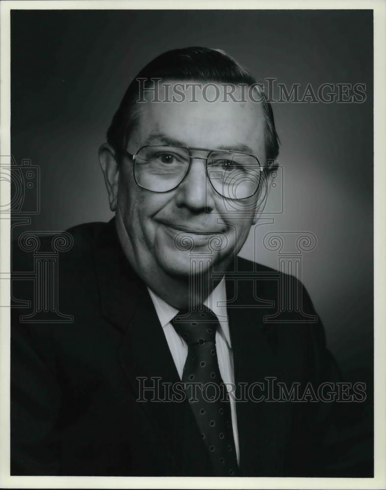 1988 Press Photo Harold A. McMaster, chairman and CEO of Glasstech, Inc. - Historic Images