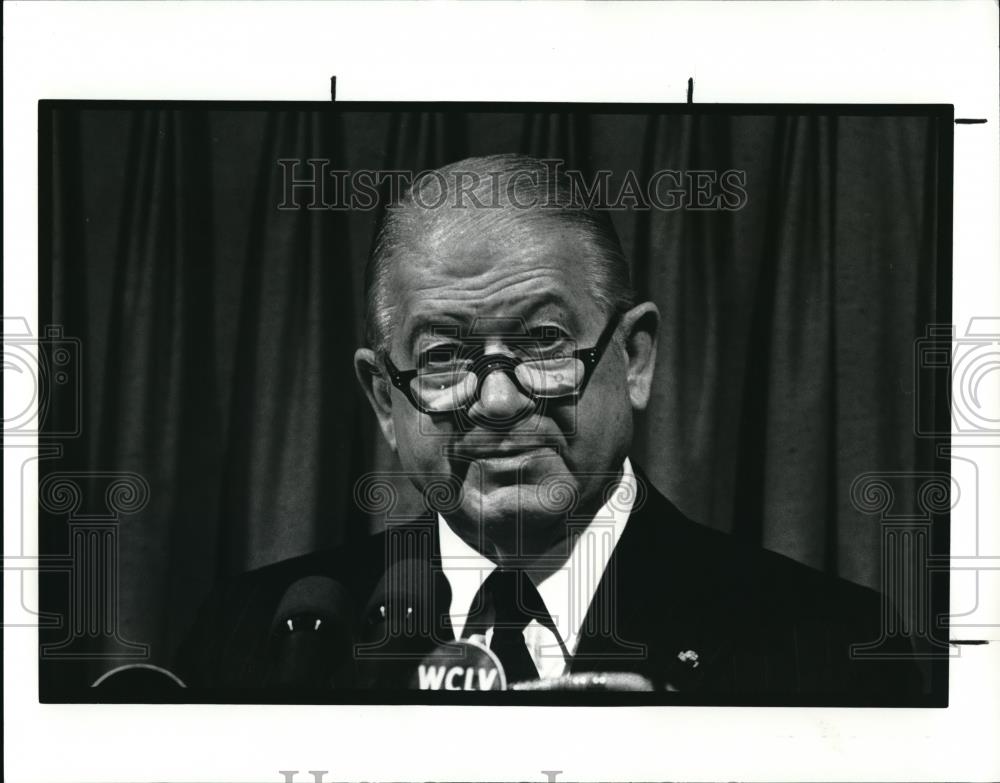 1988 Press Photo City Club Speaker George D. Papoulisa Ambassador of Greece - Historic Images