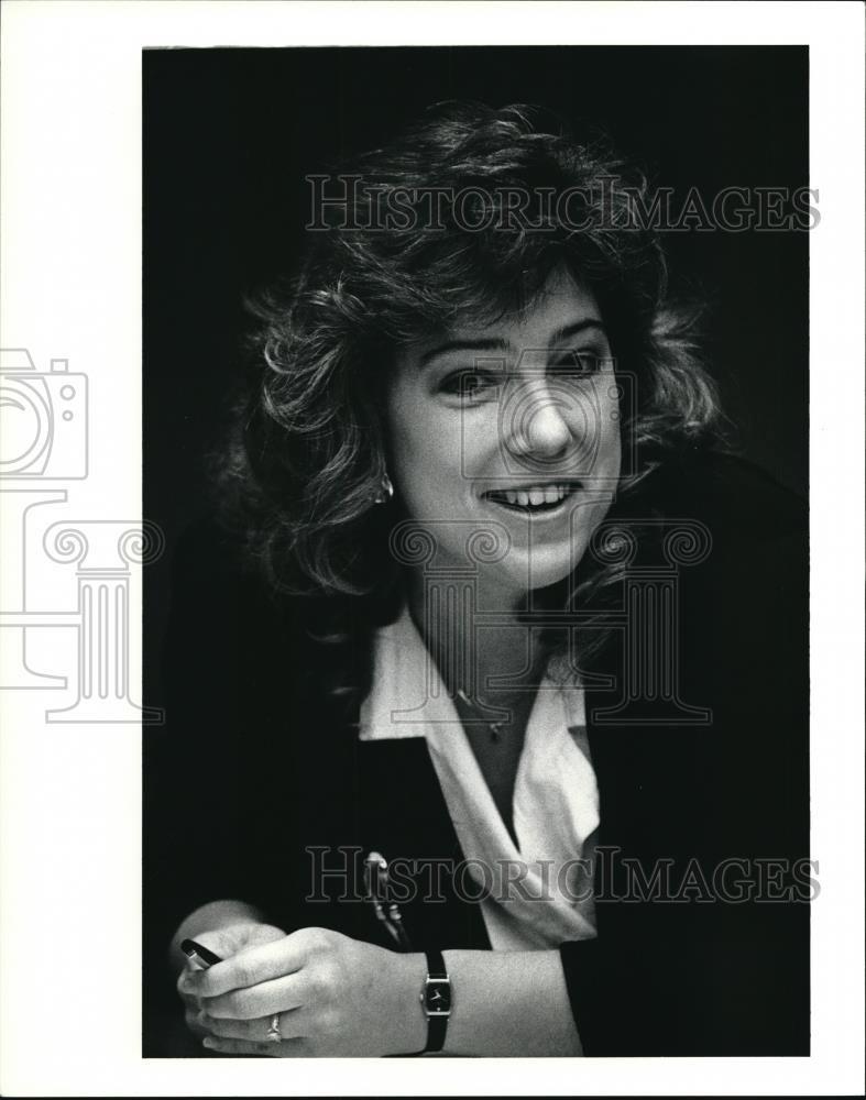1990 Press Photo Sandra Olloff - Historic Images