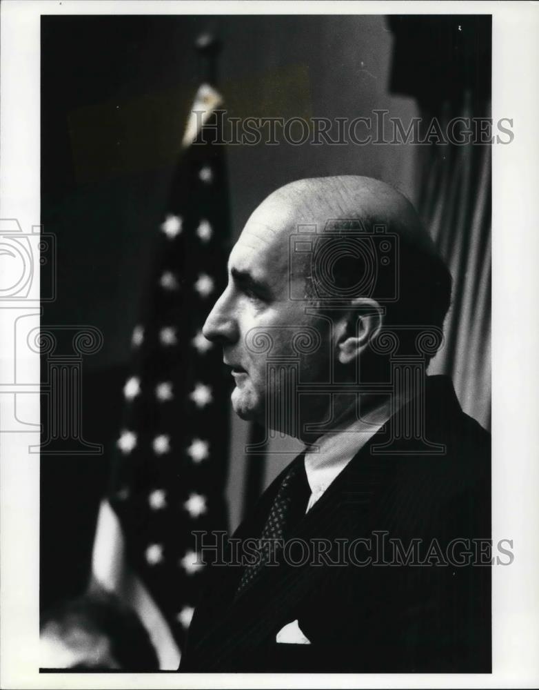 1988 Press Photo Canadian Consul, Lawrence D. Lederman - Historic Images