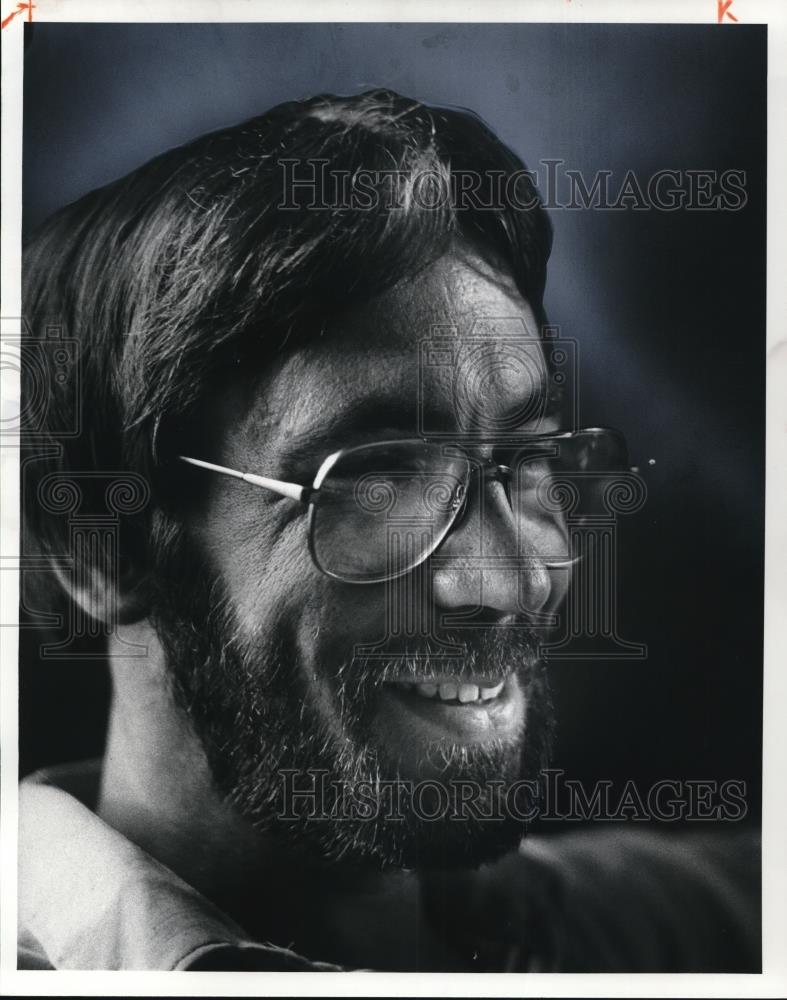 1981 Press Photo Father Robert J Reidy - Historic Images