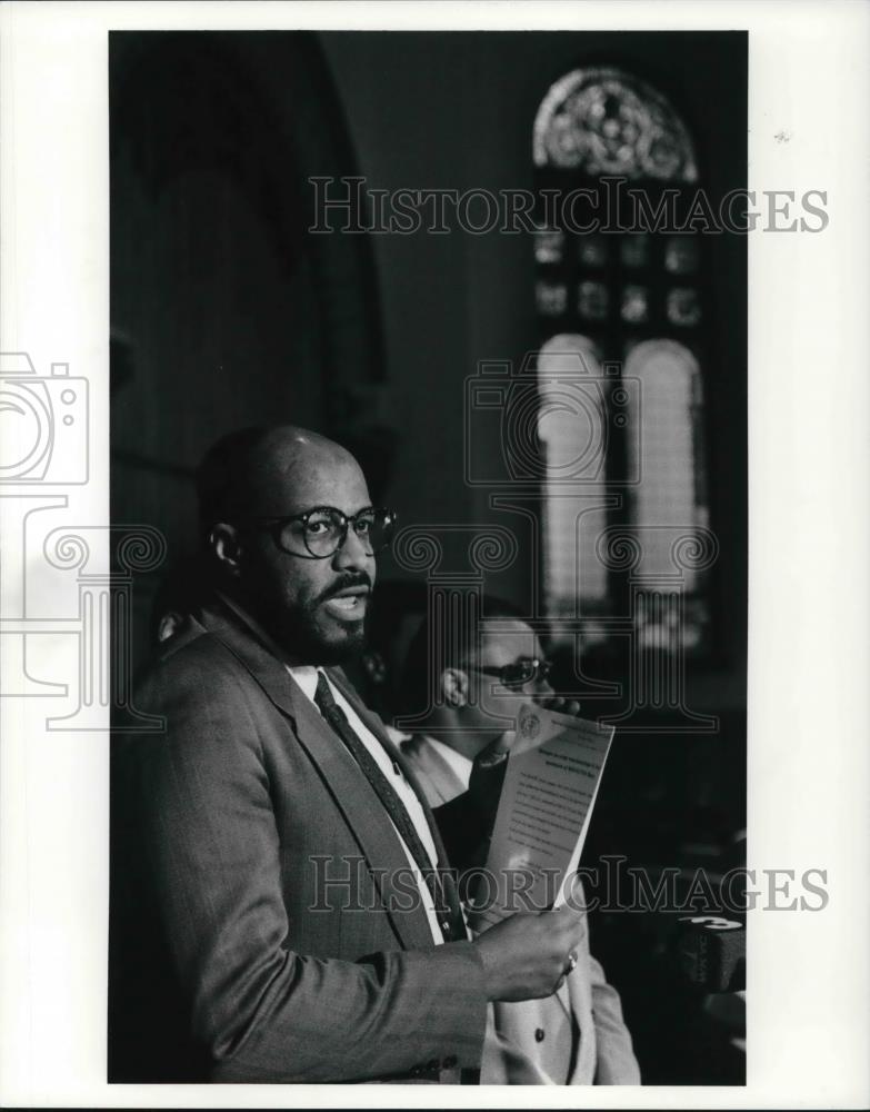 1992 Press Photo Reverend Marvin McMickle pastor of the Antioch Baptist Church - Historic Images