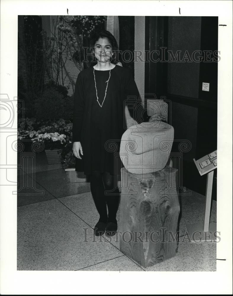 1991 Press Photo Anna Maria Nuzzo at the Garden Center Preview party - cva31874 - Historic Images