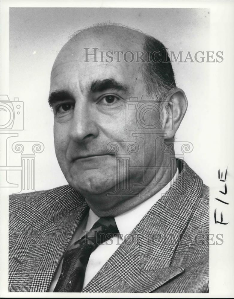 1989 Press Photo Lawrence Lederman, Canadian General Consul - Historic Images