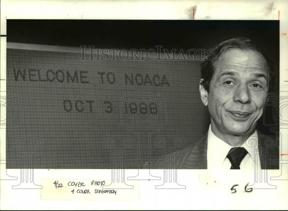 1988 Press Photo Frederick E.J. Pizzedaz, executive director of NOACA - Historic Images