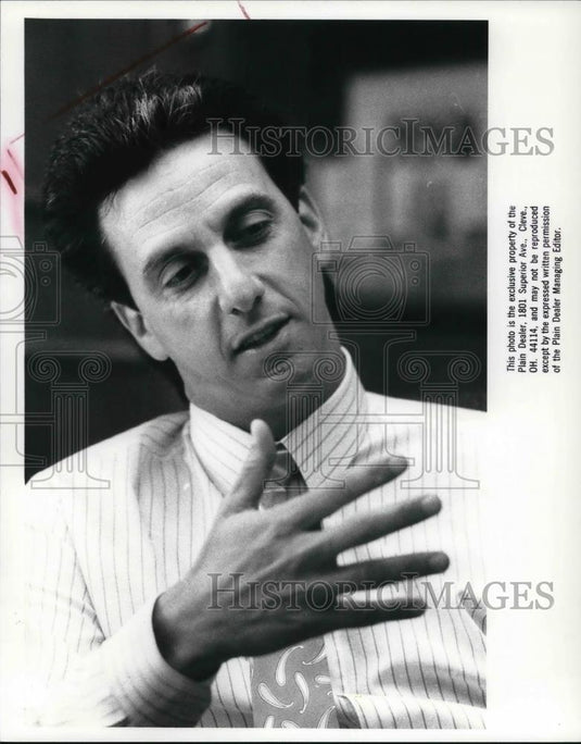 1988 Press Photo Olympic Steel owner, Michael Siegal - Historic Images