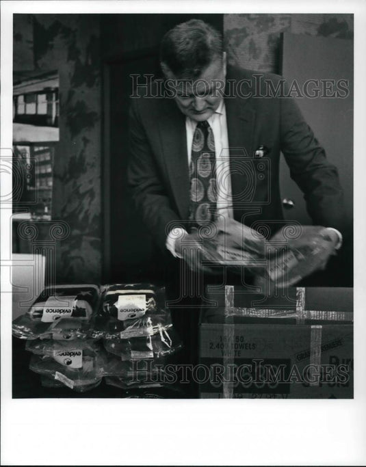 1992 Press Photo John Morgan, supervisor of DEA Drug Task Force - Historic Images