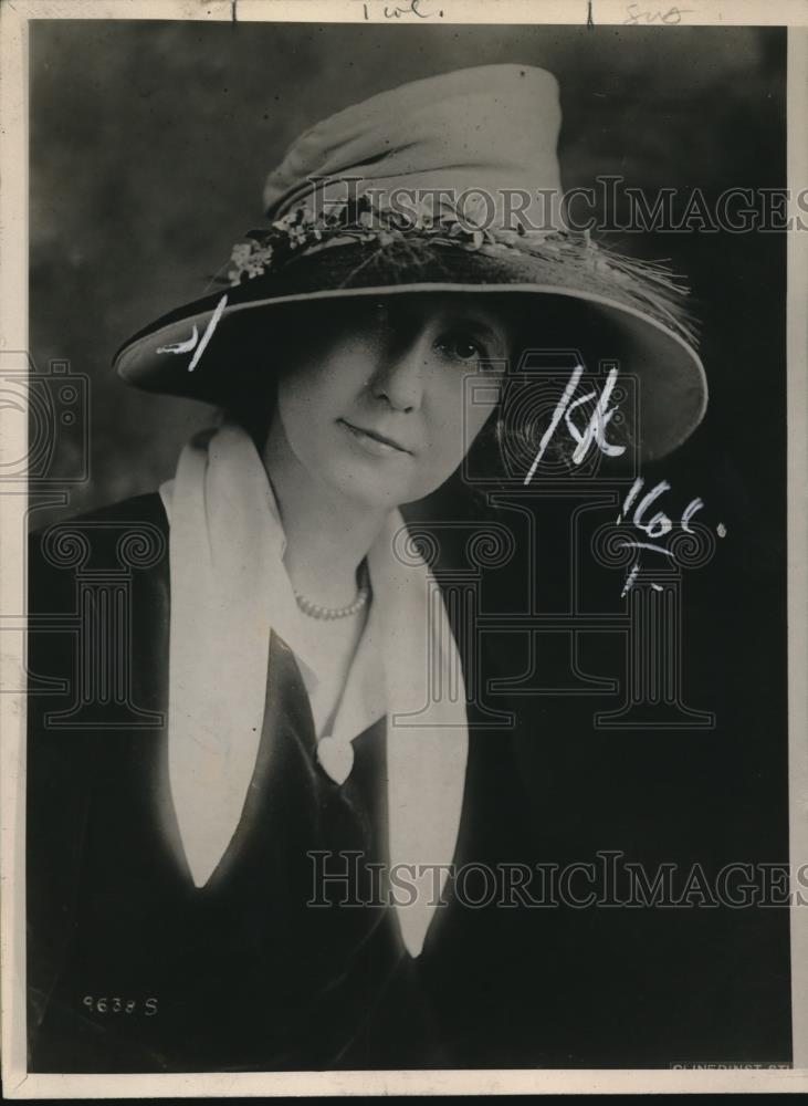 1918 Press Photo Arline Scully of Atlanta Ga visits in Wash DC - Historic Images