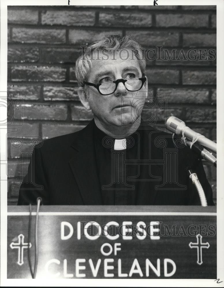 1983 Press Photo Fr A James Quinn, new Bishop for Cleveland - Historic Images