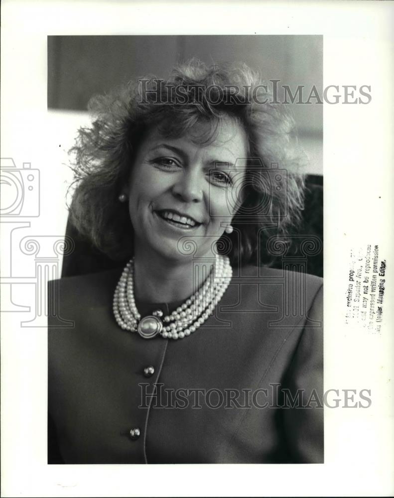 1989 Press Photo Marsha Powers Innis Maggiore Olson Advestising Law - Historic Images