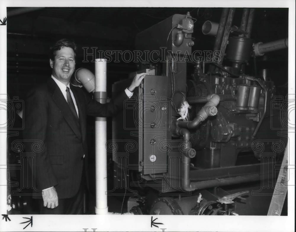 1989 Press Photo Jeff P. Jacobs Chairman and CEO of Jacobs Entertainment - Historic Images