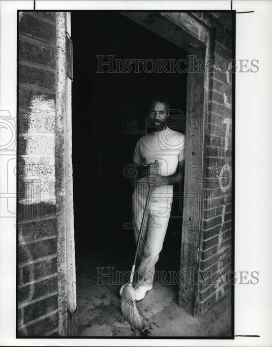 1989 Press Photo Yasin Majid Vice Chairman of Coalition fro better Life. - Historic Images