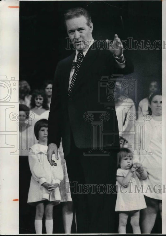 1976 Press Photo Rex Humbard in Ohio - cvp25663 - Historic Images