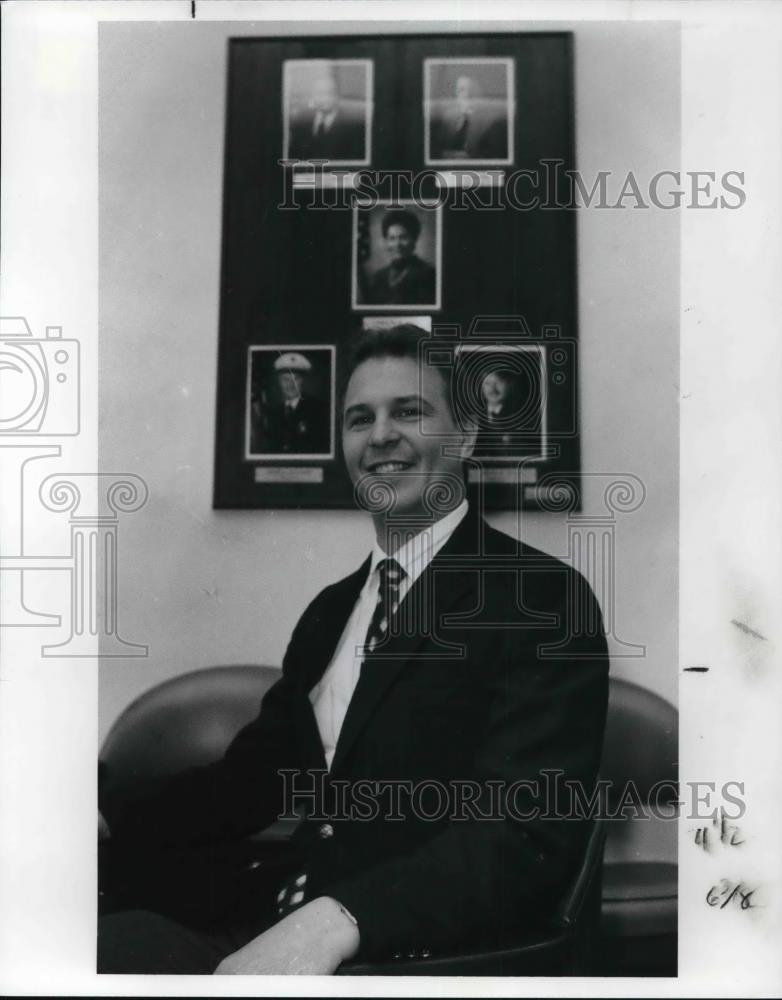 1991 Press Photo James F Majer of Cleveland Safety Department - Historic Images