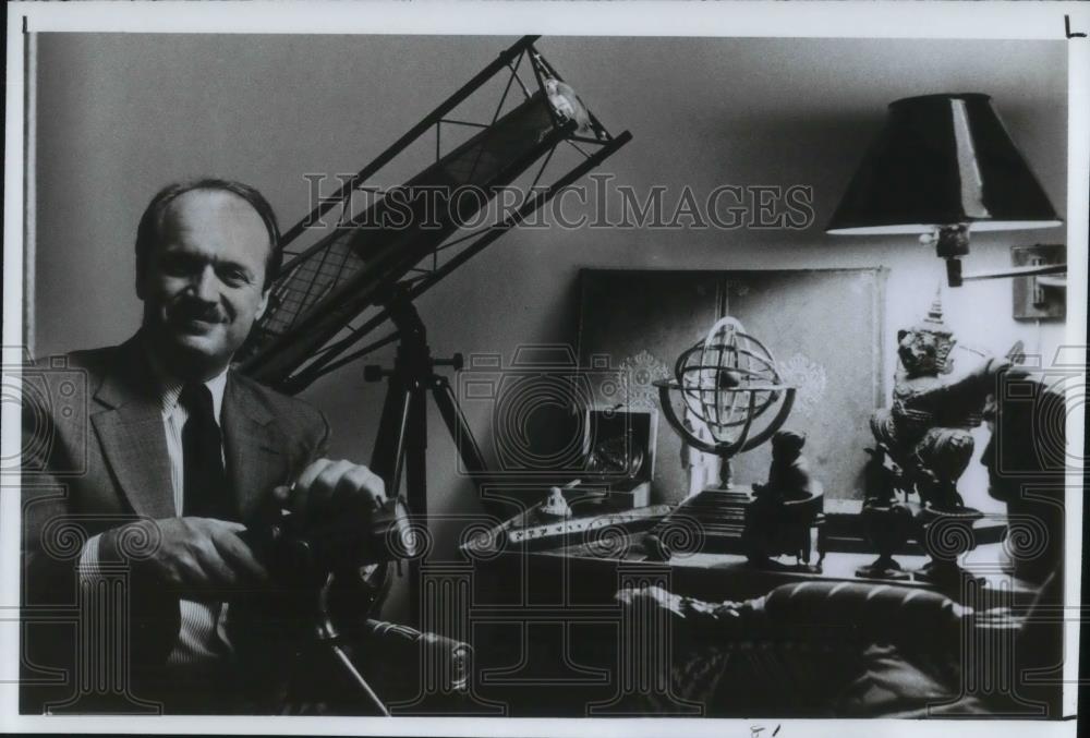 Press Photo Christoph Hyland in the picture - cvp23655 - Historic Images