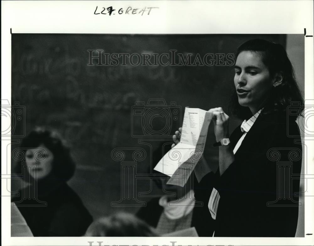 1990 Press Photo Nora Palmieri at the Lutheran Church - Historic Images