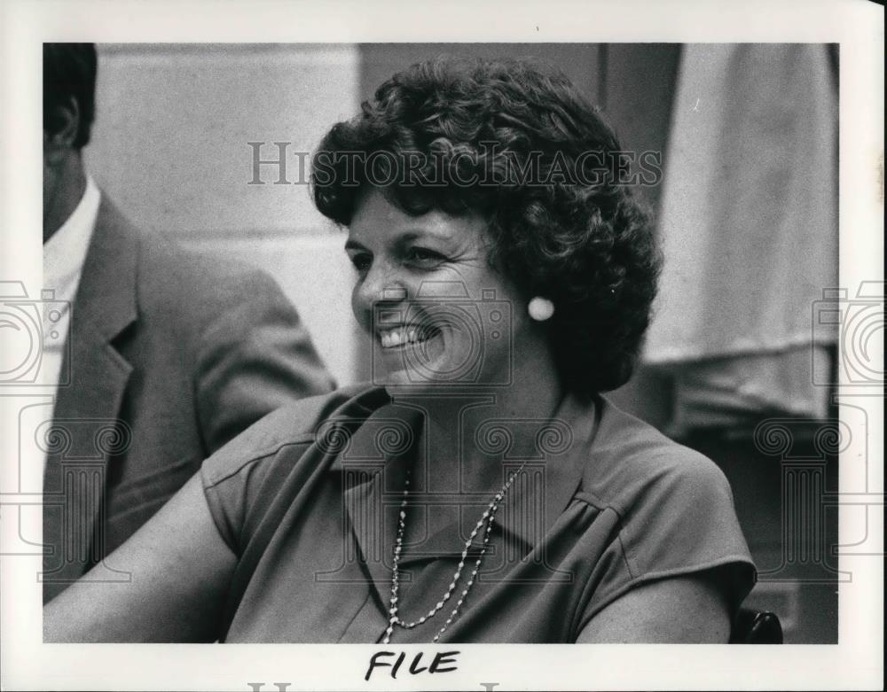 1990 Press Photo Emily G. McCartney School Board Member - Historic Images