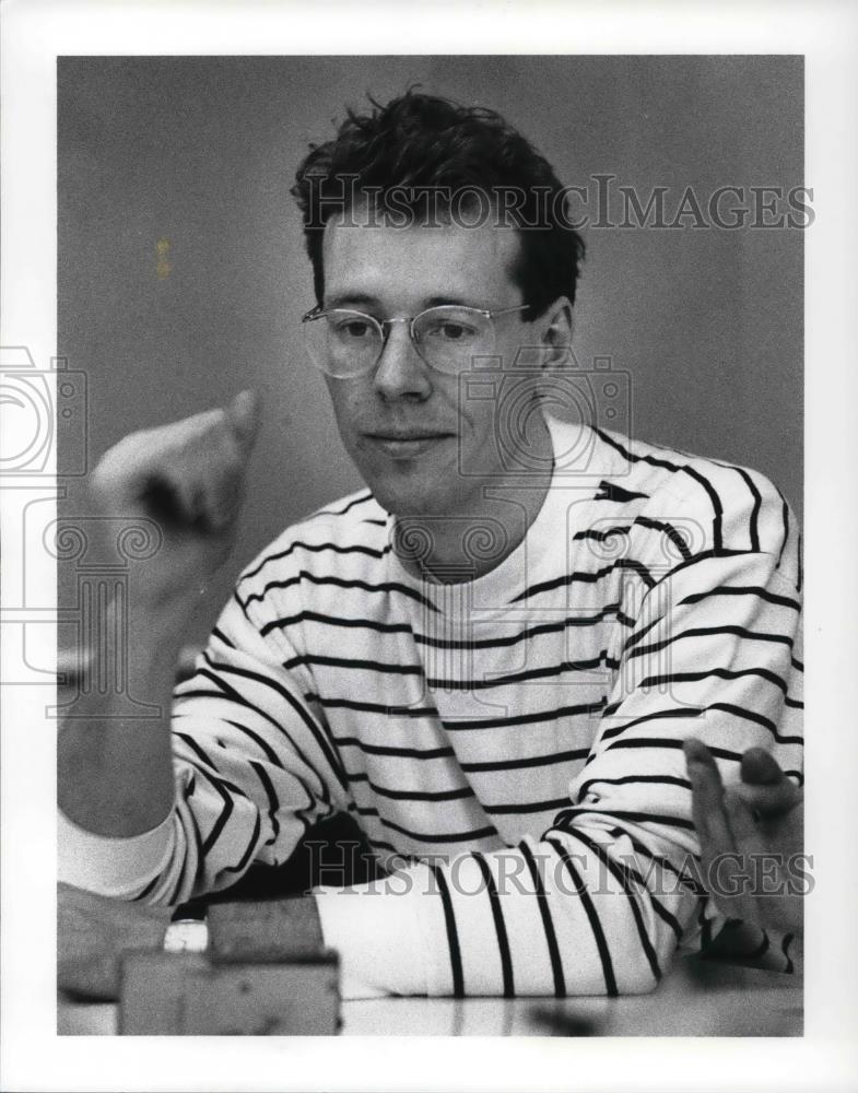 1990 Press Photo John Moran - Historic Images