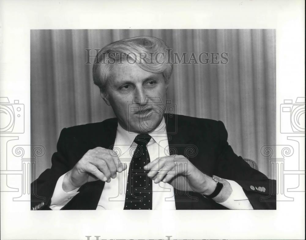 1984 Press Photo Tel Aviv Mayor Shlomo Lahat - Historic Images