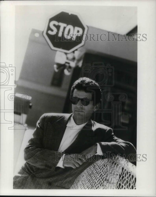 Press Photo Adam Fields in the picture - cvp20441 - Historic Images