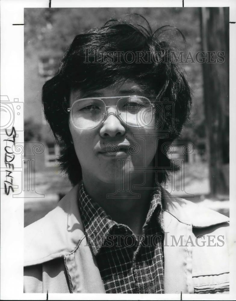 1989 Press Photo Jinsong Liu of Chinese student at CWRU - Historic Images