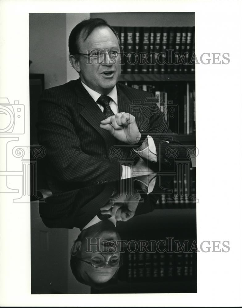 1990 Press Photo Bowling Green President Paul J. Olscamp - cva31849 - Historic Images