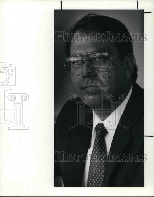 1990 Press Photo Byron Mulby of Waite Hill - cva29424 - Historic Images