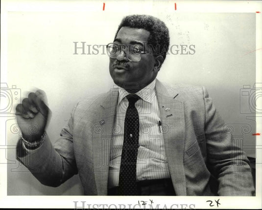 1991 Press Photo Reverend Earl Preston, Jr. - Historic Images