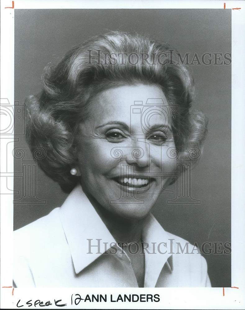 1990 Press Photo Ann Landers - cvp26374 - Historic Images