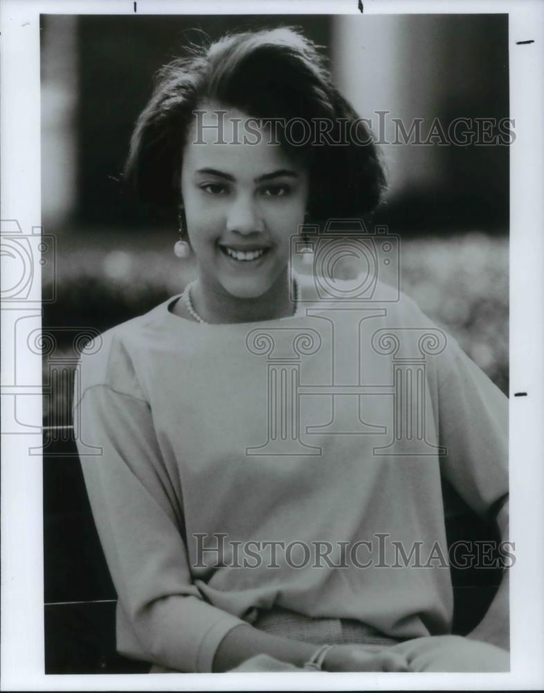 1989 Press Photo Che Gadison Cleveland Finalist HS Cover Girl - cvp20568 - Historic Images