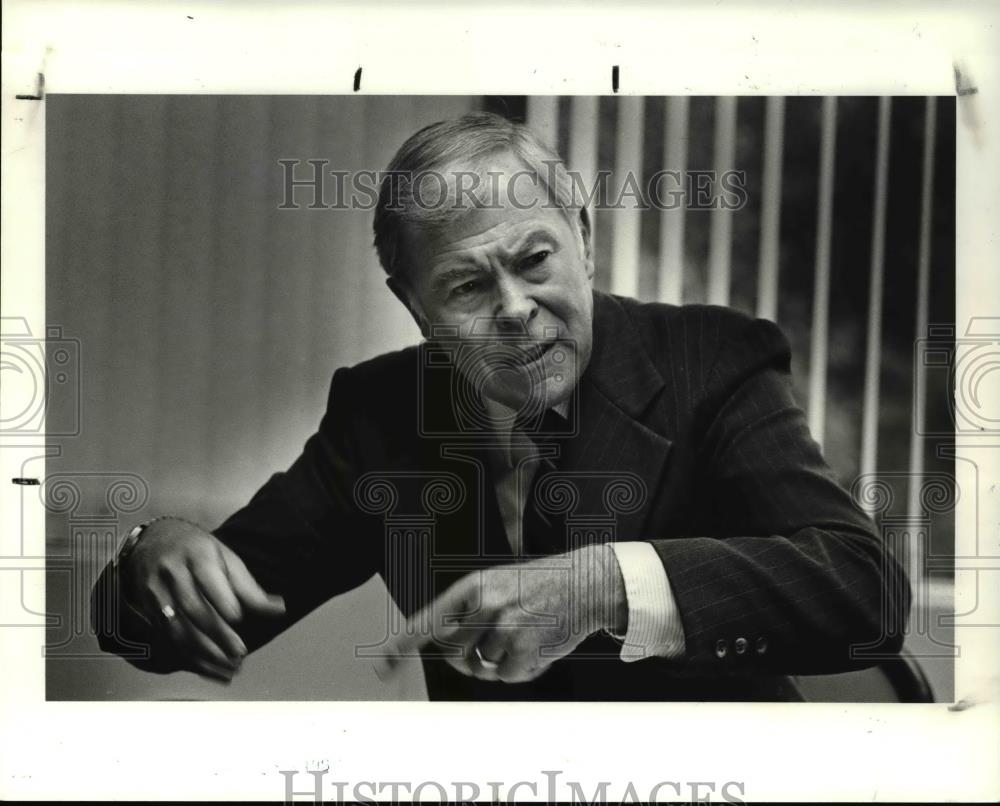 1988 Press Photo CEO Centerior Energy Corporation, Richard Miller - Historic Images