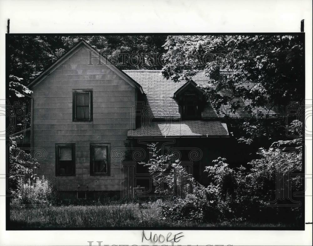 1990 Press Photo The house Raymond Moore planned to kill his wife - Historic Images