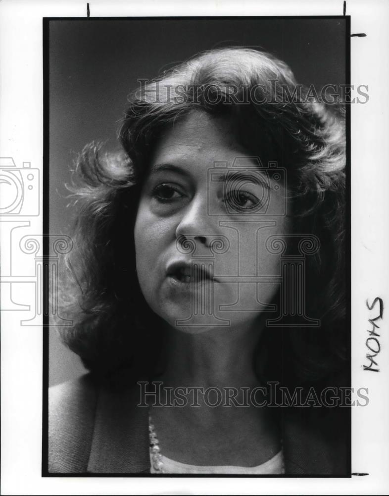 1989 Press Photo Sheila McGrath, Quality &amp; Resource Management director - Historic Images
