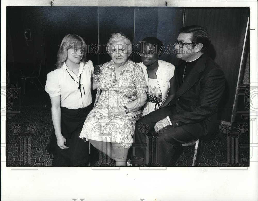 1982 Press Photo Rev Anthony J. Pilla - Historic Images