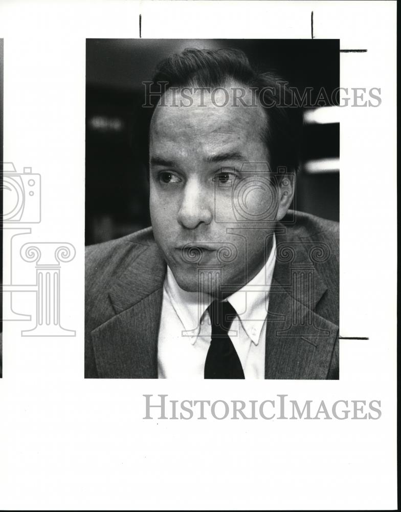 1989 Press Photo Bob Pace Director of Correction at Cuyahago Country Jail - Historic Images