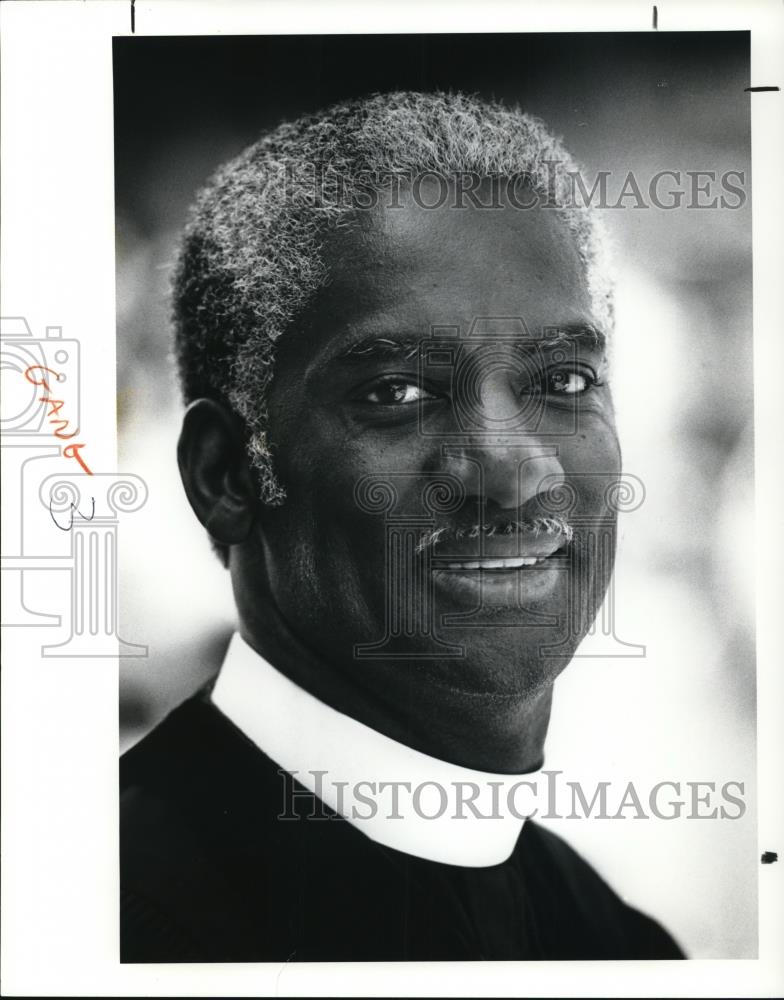 1991 Press Photo Rev Wesley Reid, Pastor of Lee Memorial A.M.E. Church - Historic Images