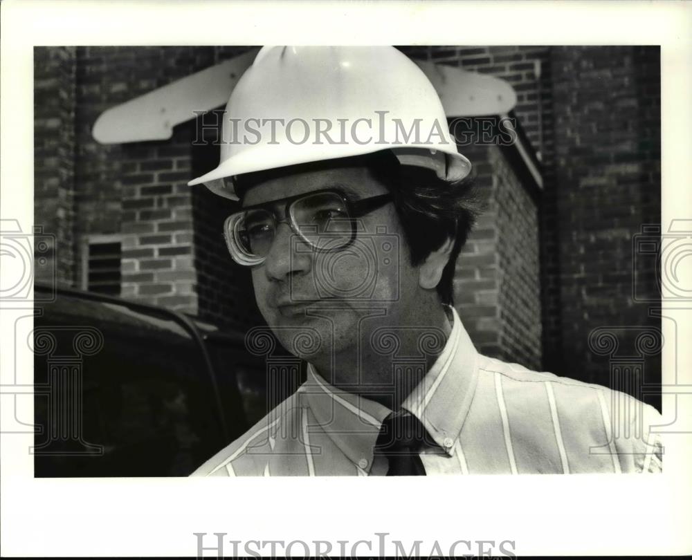 1991 Press Photo Cleveland Public Power Commissioner, George Pofok - cva39444 - Historic Images