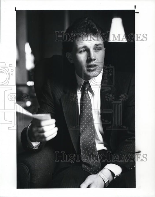 1988 Press Photo Walter Polochak, Co-Author Freedom's Child - Historic Images