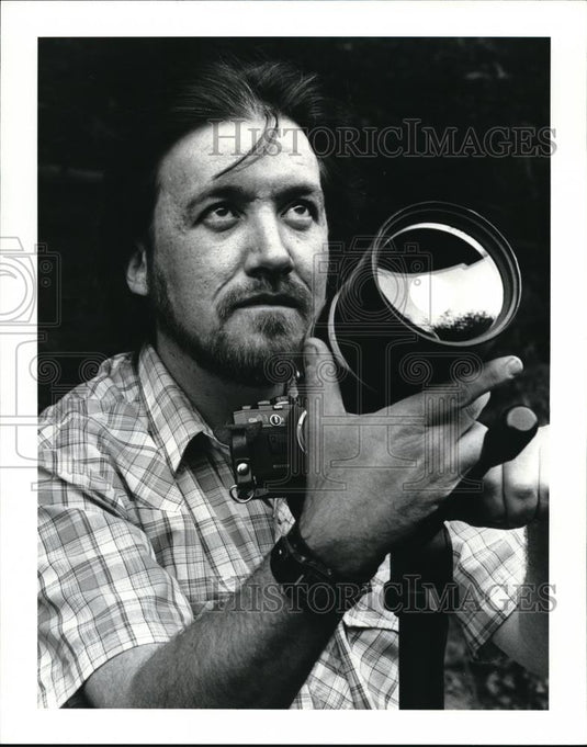 1985 Press Photo John O'Neal with one of his smaller telescopes - Historic Images