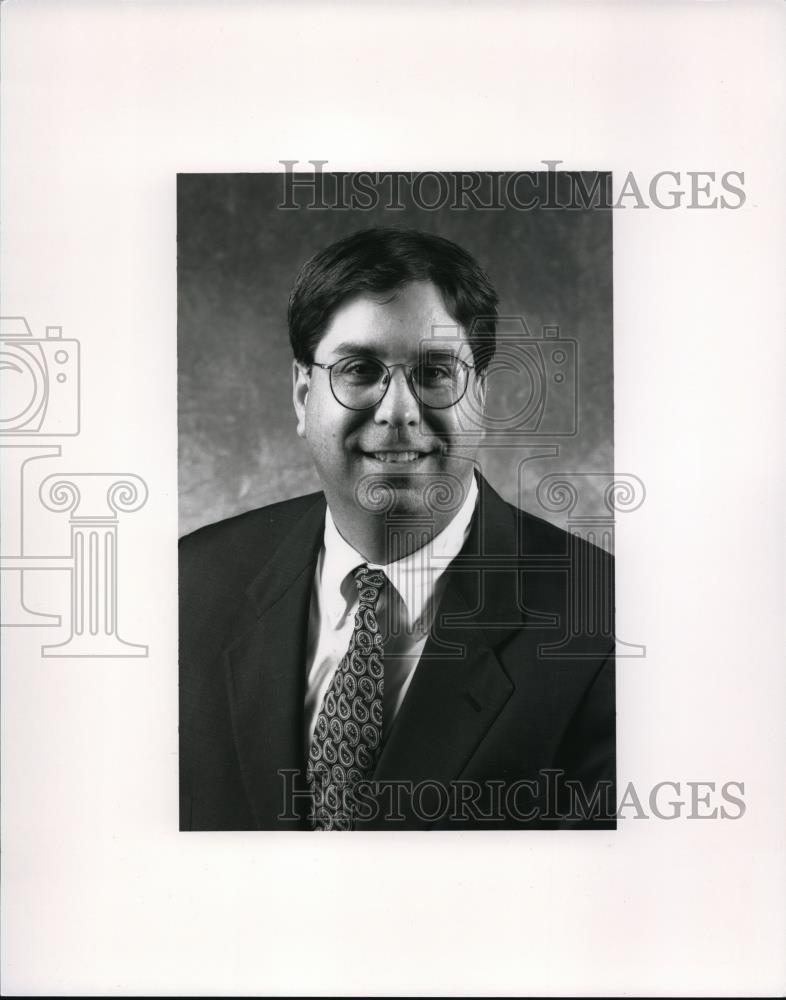 1997 Press Photo V. Lance Mitchell, Vice Pres and Gen Manager, The Geon Company - Historic Images